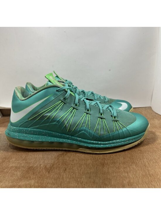 Nike Lebron 10 Low Men Size 11.5 579765-300 Easter Green Basketball Shoes